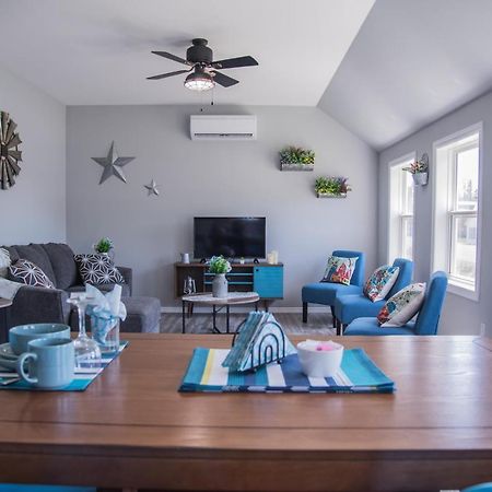 Family Ties Vacation Home - Hopkins House Twillingate Bagian luar foto