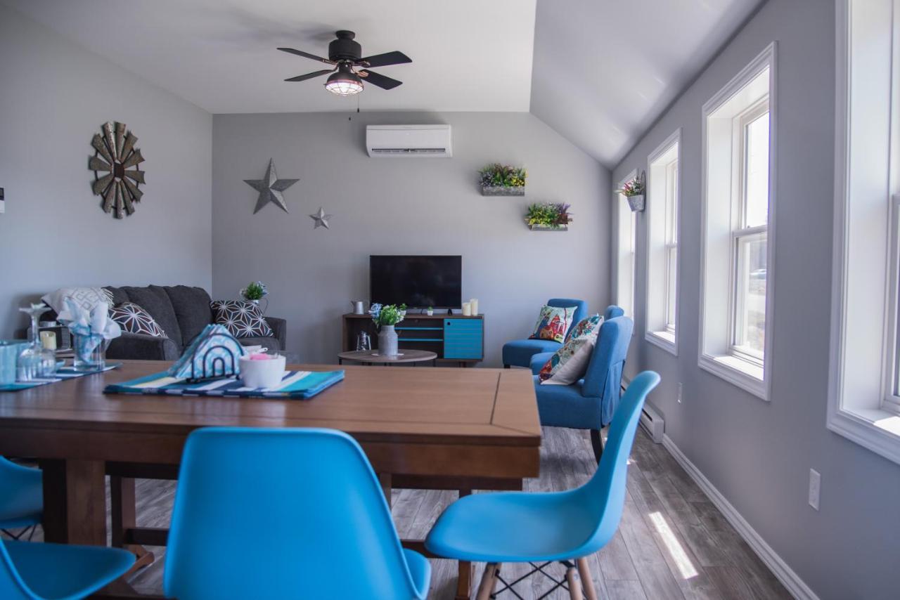 Family Ties Vacation Home - Hopkins House Twillingate Bagian luar foto